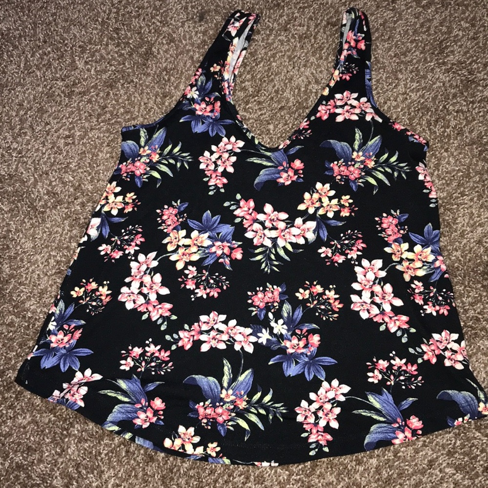 NWOT american eagle top